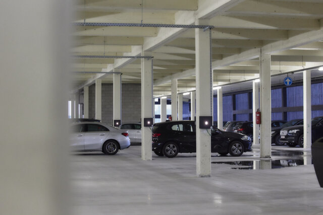 Testimonial EV Wall Business Parking Cotton Park 57