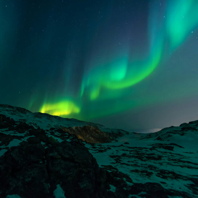 Marcelo quinan R3p U Gn5 Yi Tg unsplash Electric green