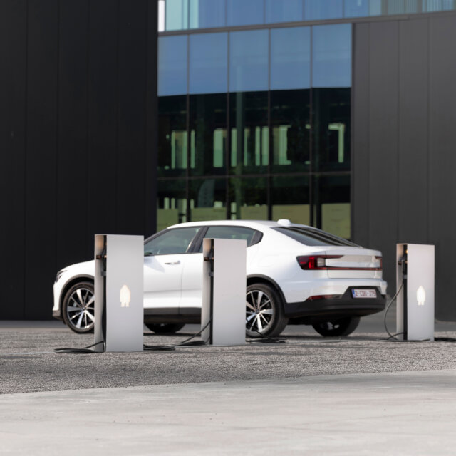 Square AC charging squarej