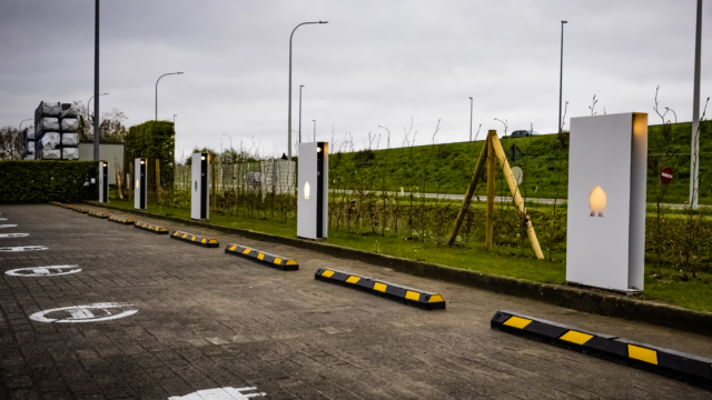 SMAPPEE Blog Hotels ISO 15118 20 AFIR Car Parks Damman Parking