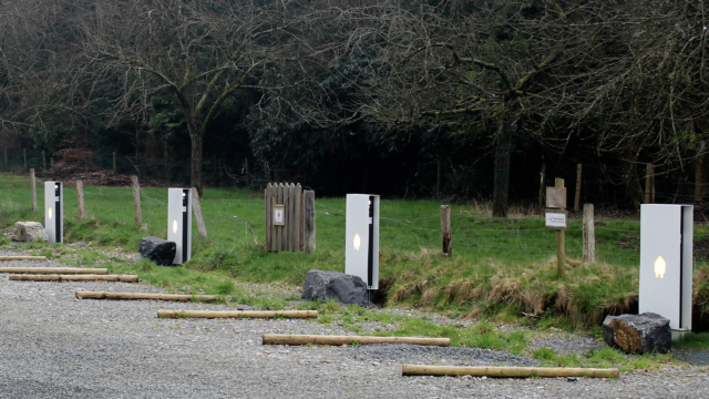 SMAPPEE Blog Hotels ISO 15118 20 AFIR Car Parks Wildtrails Car park